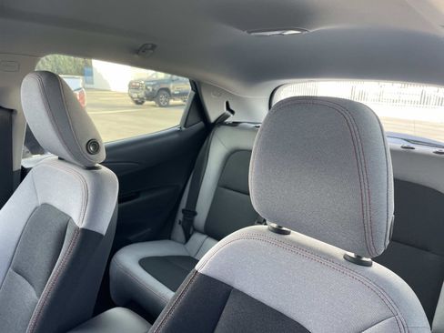 Used 2020 Chevrolet Bolt LT image 24