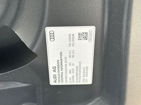 Used 2024 Audi Q5 2.0T Premium w/ Summer of Audi Package AWD/4WD image 27