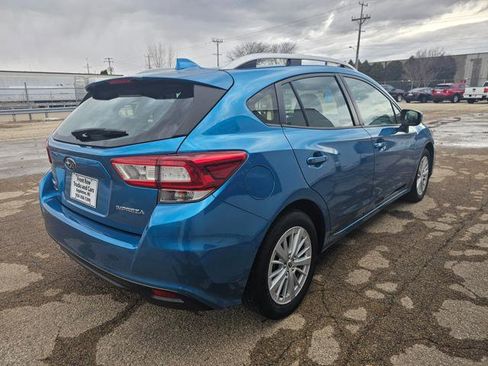 Used 2018 Subaru Impreza 2.0i Premium image 4