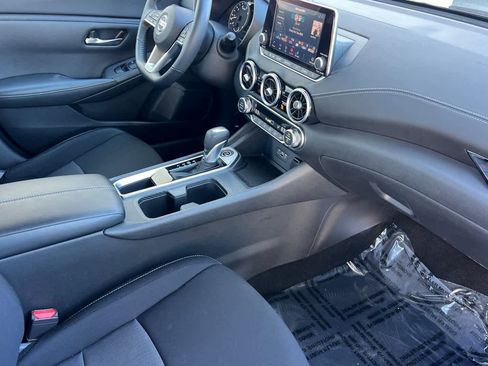 Used 2021 Nissan Sentra SV image 17