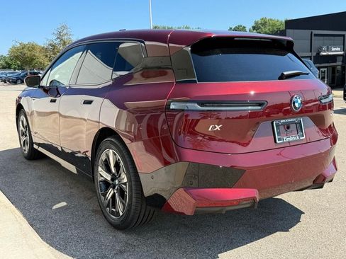 Certified 2024 BMW iX xDrive50 w/ Sport Package AWD/4WD image 6