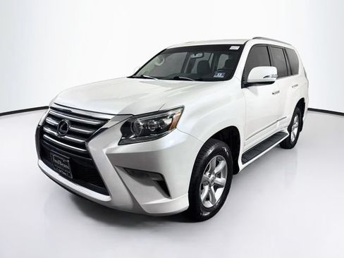 Used 2019 Lexus GX 460 AWD/4WD image 3
