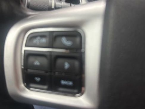 Used 2019 Dodge Journey GT w/ Nav & Sun Group image 16