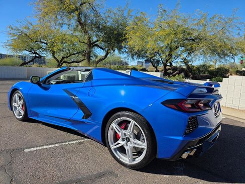 Used 2021 Chevrolet Corvette Stingray Premium Conv w/ Z51 Performance Package image 7