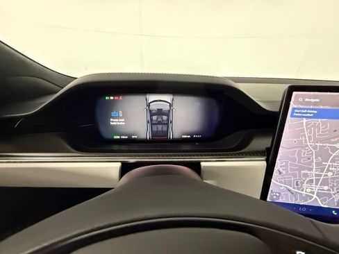 Used 2026 Tesla Model S Plaid AWD/4WD image 21