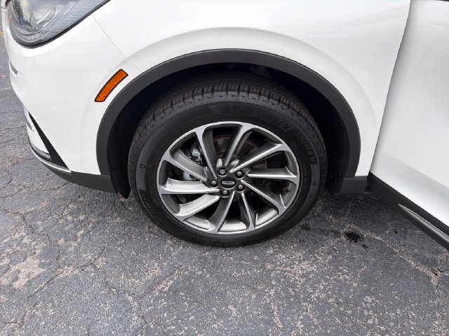 Used 2024 Lincoln Corsair AWD w/ Equipment Group 101A image 32