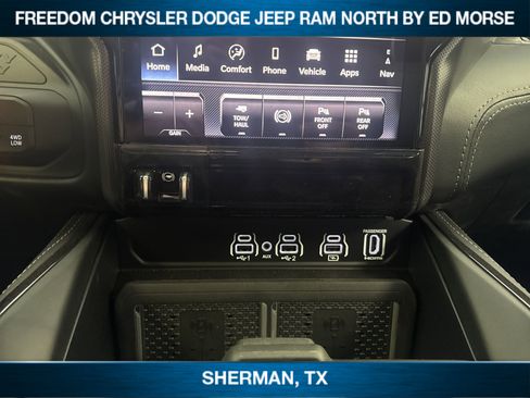New 2025 RAM 2500 Limited AWD/4WD image 13
