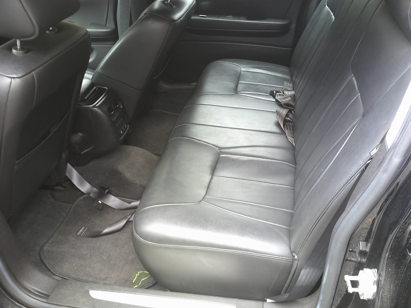Used 2010 Cadillac DTS Limousine FWD image 12