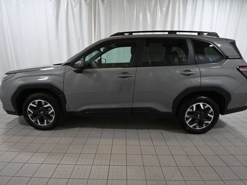 Used 2026 Subaru Forester Premium AWD/4WD image 9