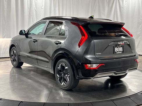 New 2026 Kia Niro Wind w/ Wind Preserve Package FWD image 7