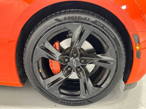 Used 2021 Chevrolet Camaro SS RWD image 51