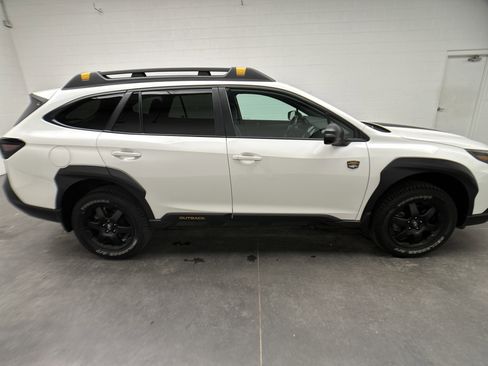 Used 2025 Subaru Outback Wilderness image 10