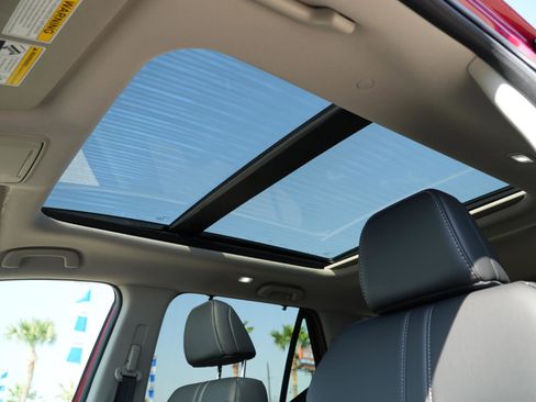 New 2026 Honda Pilot Touring image 17