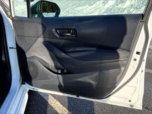 Certified 2025 Toyota Corolla LE image 12