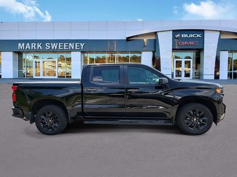Used 2021 Chevrolet Silverado 1500 Custom RWD image 32