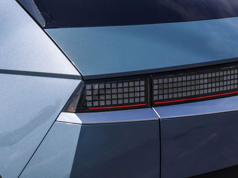 Used 2022 Hyundai Ioniq 5 SEL w/ Cargo Package image 9