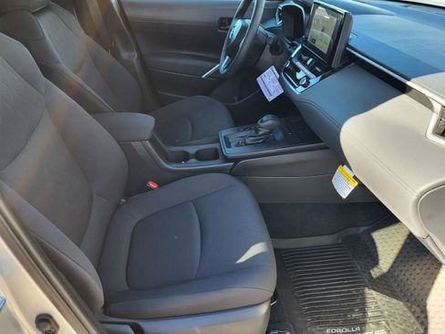 Certified 2026 Toyota Corolla Cross LE w/ Moonroof Package image 22