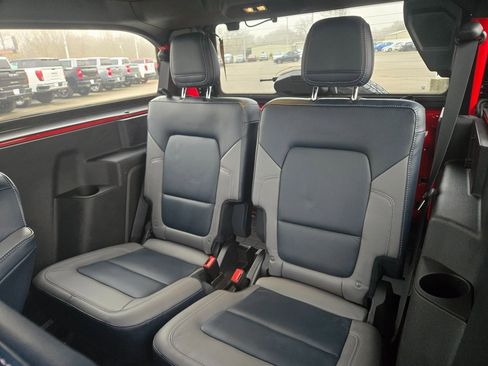 Used 2023 Ford Bronco Outer Banks image 8