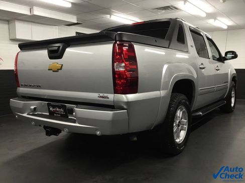 Used 2012 Chevrolet Avalanche LT w/ Suspension Package, Off-Road image 10