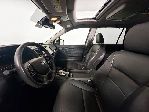 Used 2021 Honda Pilot Touring image 21