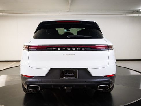 Certified 2026 Porsche Cayenne AWD/4WD image 6