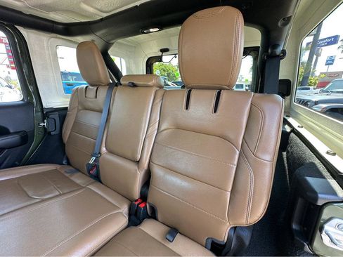 Used 2021 Jeep Wrangler Unlimited Sahara w/ Cold Weather Group image 9