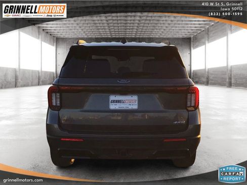 Used 2025 Ford Explorer ST-Line w/ ST-Line Street Pack image 6