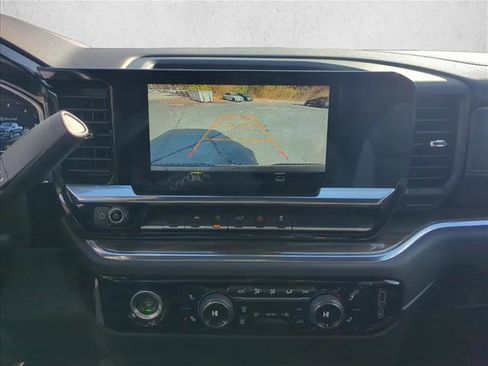 Used 2023 Chevrolet Silverado 1500 LT image 17