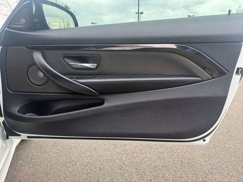 Used 2015 BMW M4 Coupe image 18