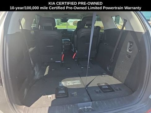 Used 2025 Kia Carnival SX Prestige FWD image 3