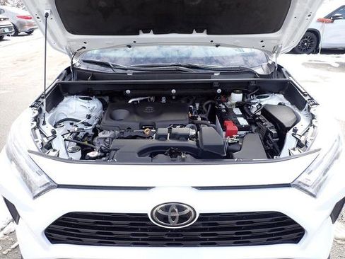 Certified 2022 Toyota RAV4 XLE image 13