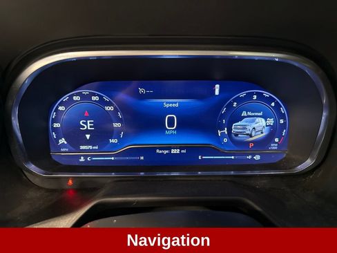 Used 2024 Chevrolet Tahoe Z71 w/ Luxury Package AWD/4WD image 9