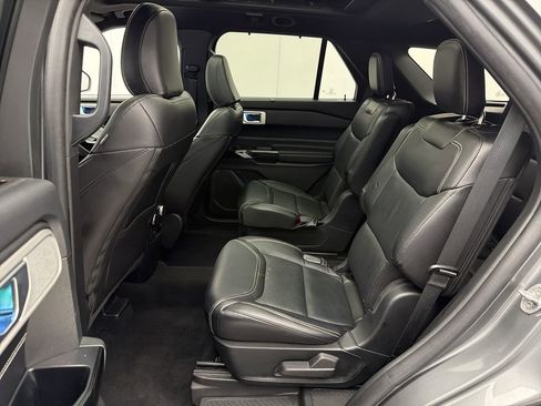 Used 2023 Ford Explorer ST w/ Equipment Group 401A AWD/4WD image 25