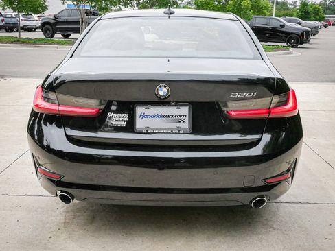 Used 2021 BMW 330i Sedan w/ Convenience Package RWD image 9