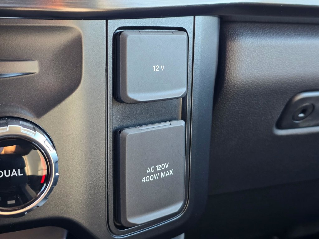 New 2027 Ford F350 Lariat w/ Tremor Off-Road Package AWD/4WD image 25