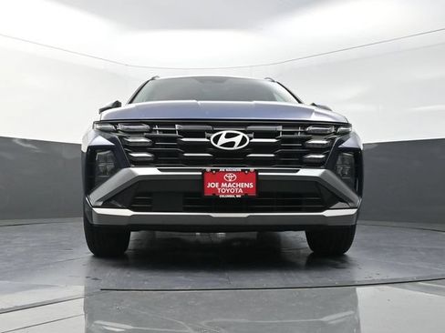 Used 2025 Hyundai Tucson SEL FWD image 32