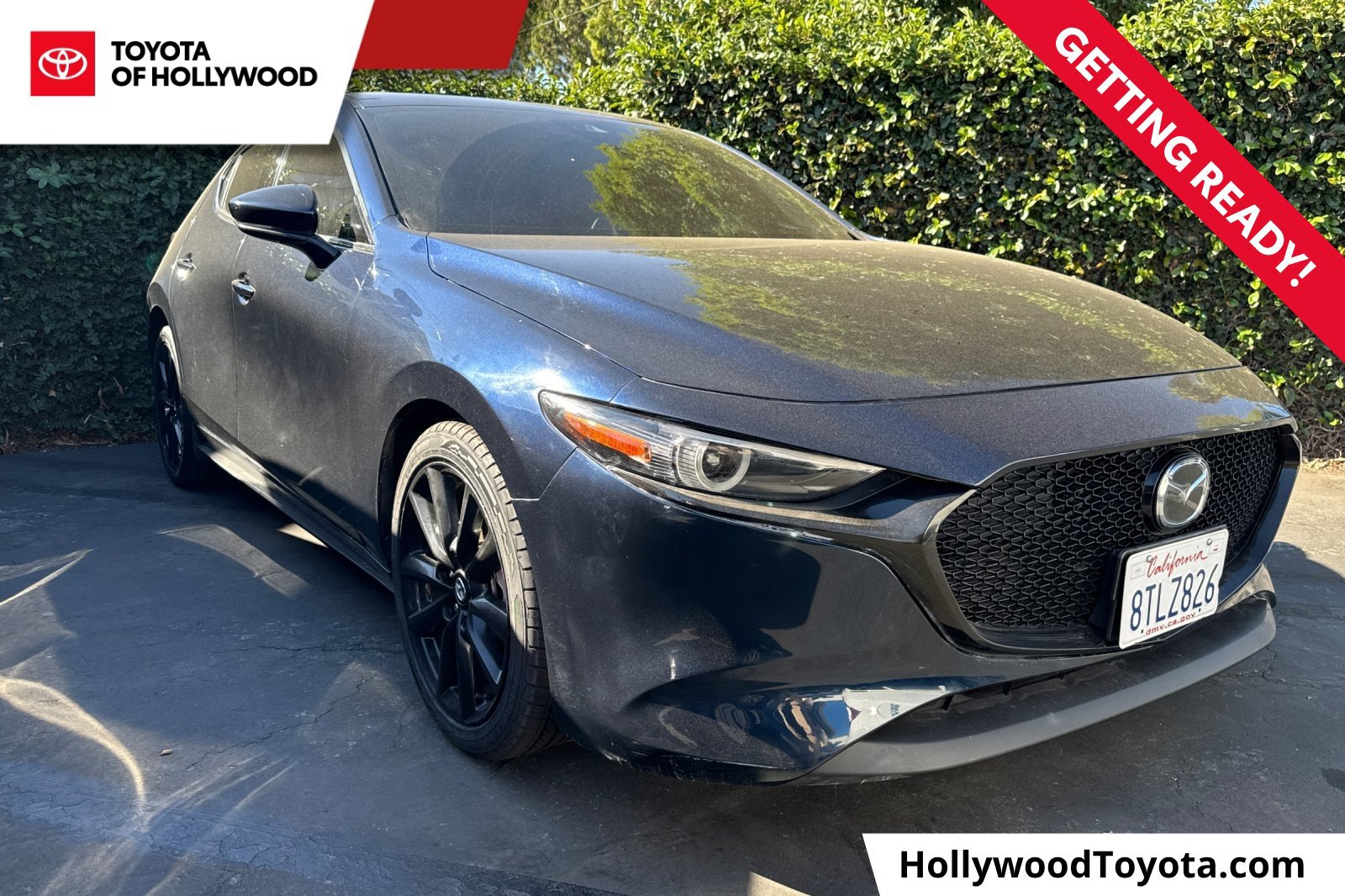 Used 2020 MAZDA MAZDA3 Hatchback w/ Premium Package FWD image 1