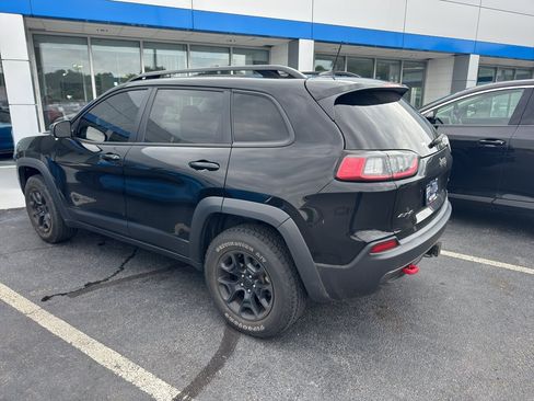 Used 2022 Jeep Cherokee Trailhawk w/ Sound & Nav Group AWD/4WD image 6