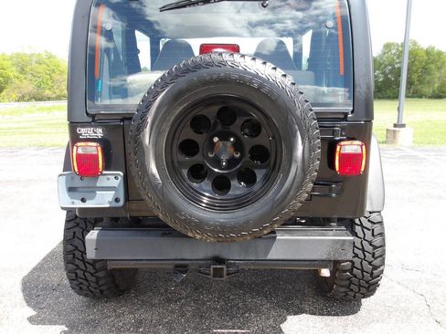 Used 2002 Jeep Wrangler SE AWD/4WD image 34