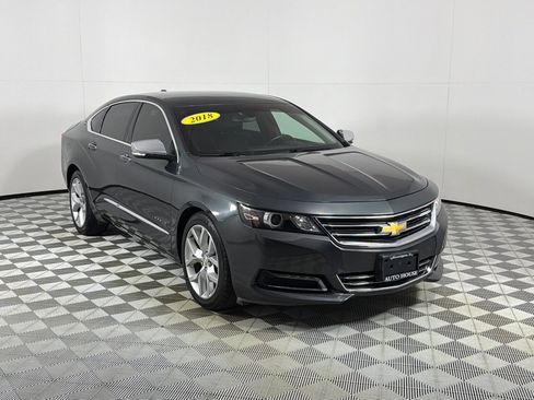 Used 2018 Chevrolet Impala Premier FWD image 3
