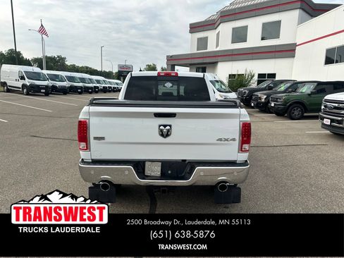 Used 2018 RAM 1500 Laramie w/ Convenience Group AWD/4WD image 4