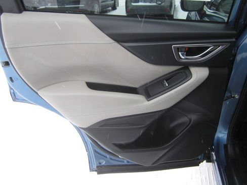 Used 2020 Subaru Forester Limited image 58