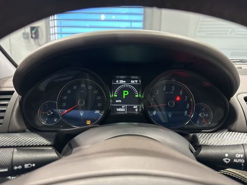 Used 2018 Maserati GranTurismo Sport image 25