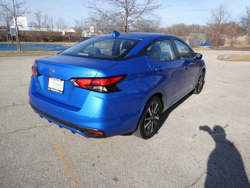 Used 2021 Nissan Versa SV image 5