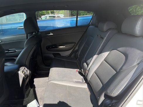 Used 2020 Kia Sportage S w/ S Premium Package FWD image 6