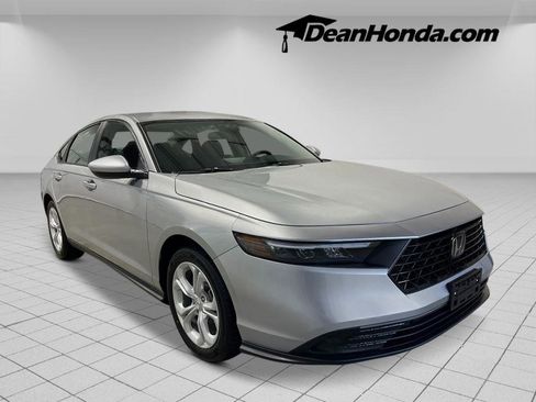 New 2025 Honda Accord LX image 8