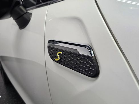 Used 2024 MINI Cooper SE FWD image 8