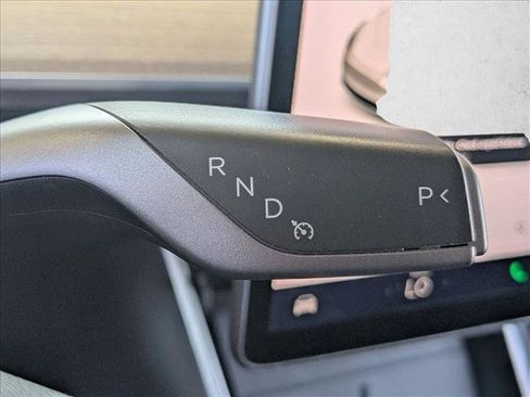 Used 2020 Tesla Model Y Long Range AWD/4WD image 12