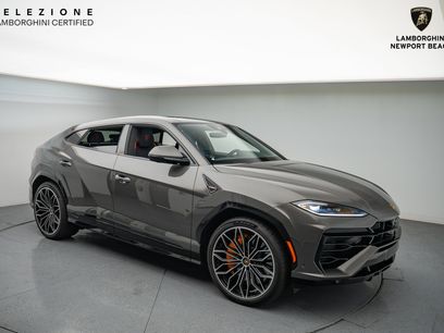 Used 2025 Lamborghini Urus SE