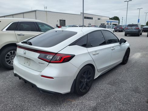 Used 2022 Honda Civic Sport image 4